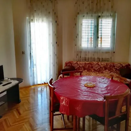 Jelenic Apartment *